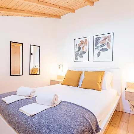 Lovelystay - Vila Burgaes Porto Exterior photo