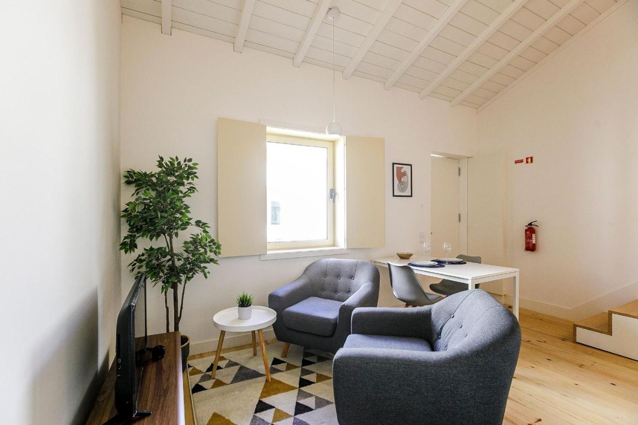 Lovelystay - Burgaes