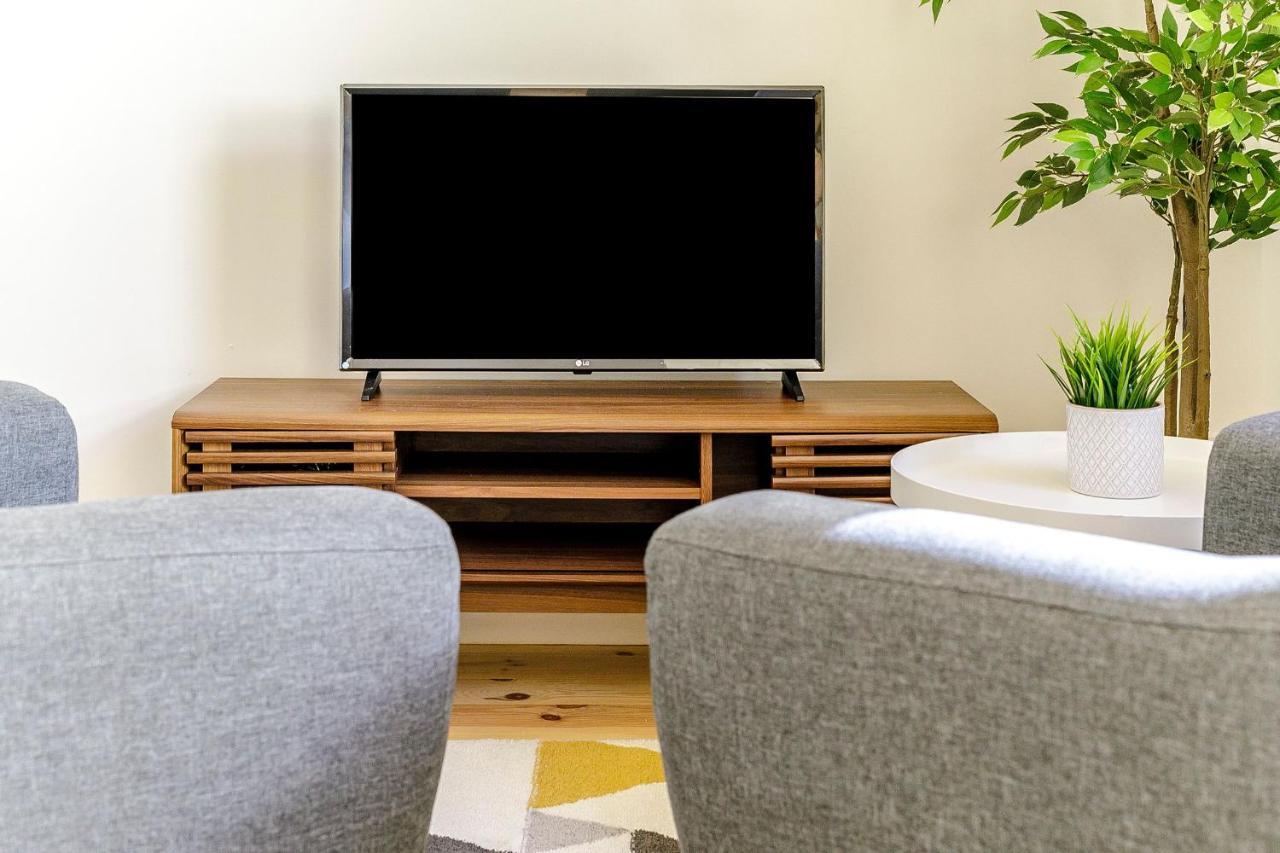 Apartment Lovelystay - Burgaes *